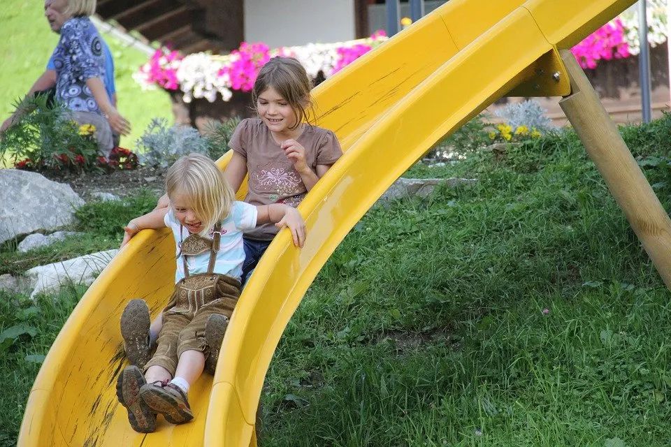 育兒心理:小孩被欺負大人該怎么辦? 育兒心理:小孩被欺負大人該怎么辦?