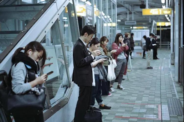 一個人走上坡路的三種跡象