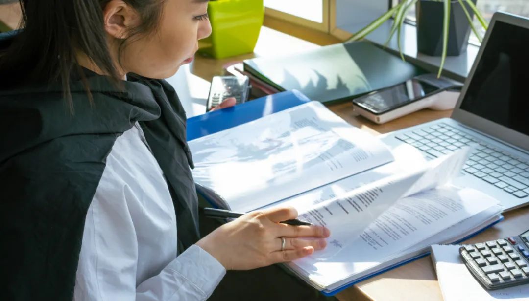 性格內向且不擅交際,如何快速進入領導視野? 性格內向且不擅交際,如何快速進入領導視野?