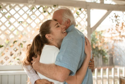 長大后親密關系屢屢受挫？必須了解父親如何影響你！