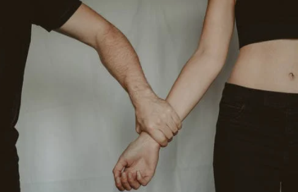 別讓孩子,在家庭暴力的陰影之下成長 別讓孩子,在家庭暴力的陰影之下成長