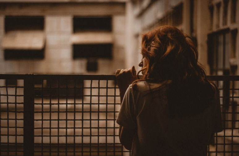 “跟隨離異的爸爸生活后，我抑郁了”