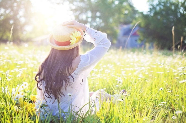 “這個(gè)家讓我窒息，好想逃卻逃不掉”：長期被父母控制的人，如何拿回人生主動(dòng)權(quán)？