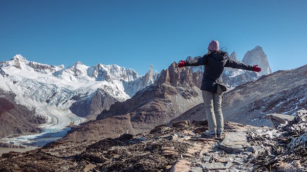 職場嫉妒心態：從消極到建設性