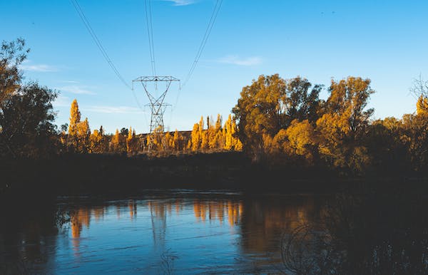 家長該如何對待孩子的害羞表現(xiàn)？