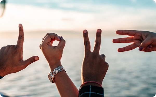 初二叛逆期不想上學怎么辦？