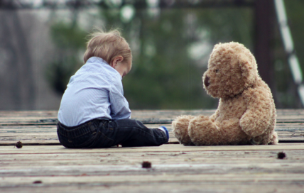 為什么人到中年朋友越來越少？