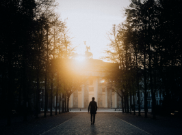 社恐：遇見(jiàn)熟人，我可以假裝看不見(jiàn)嗎