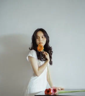 與抑郁者共處為何會導致自身情緒也變得消沉?